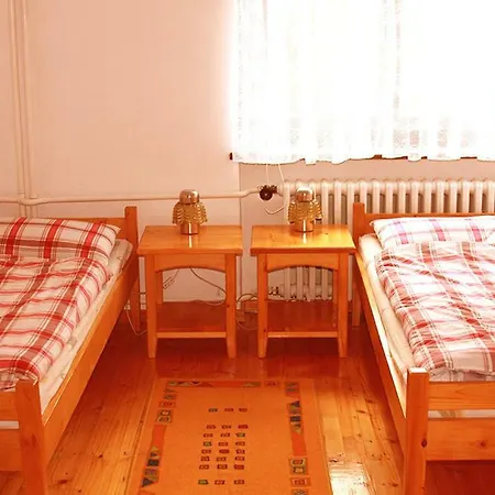 Pansiyon Ubytovanie Nada *